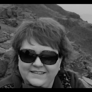 Meet your Posher, Karyn